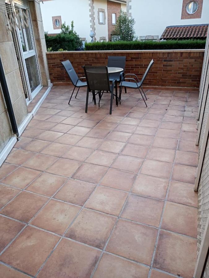 Apartmán Azalea Residencial Torrelavega Exteriér fotografie