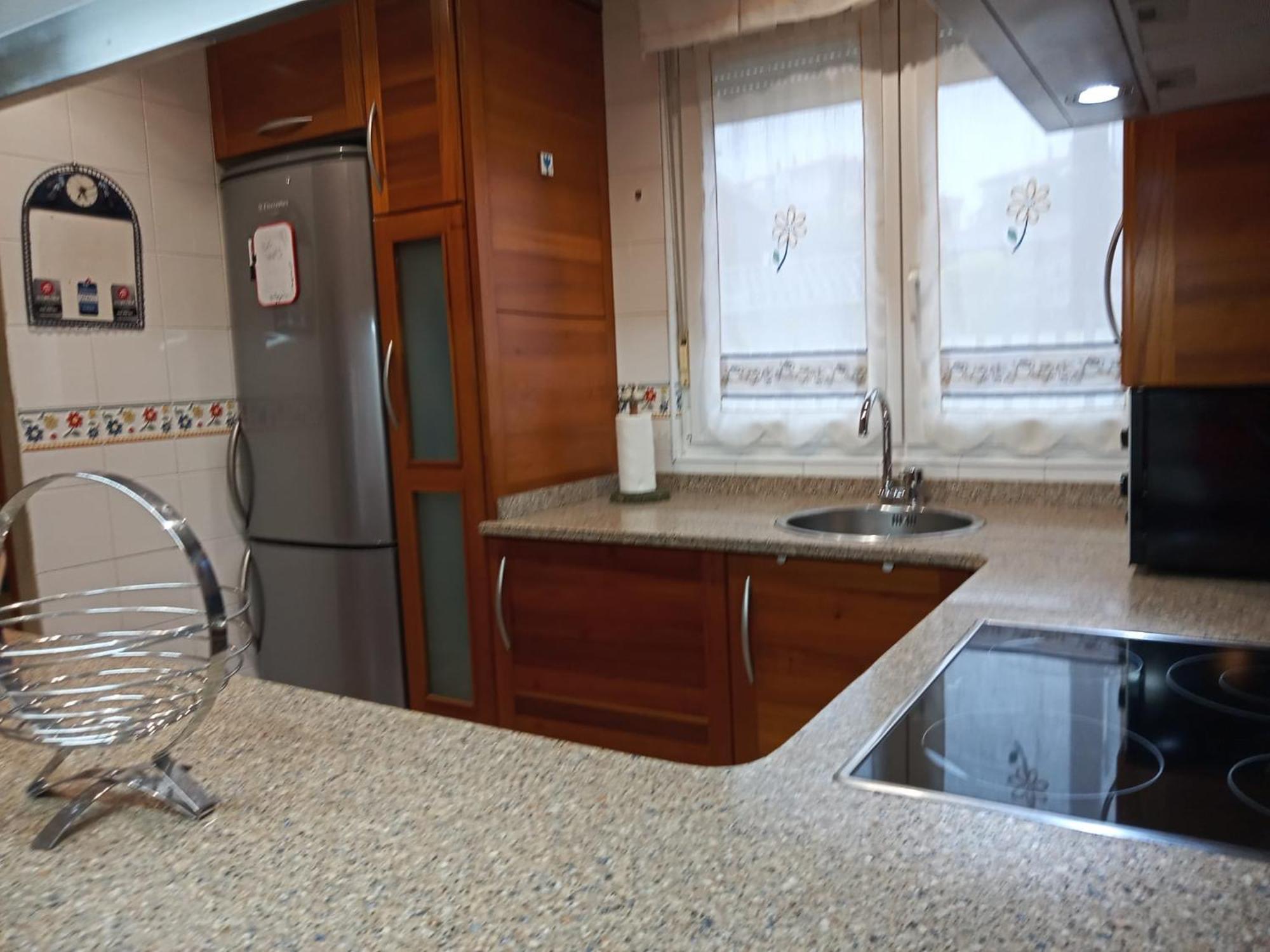 Apartmán Azalea Residencial Torrelavega Exteriér fotografie