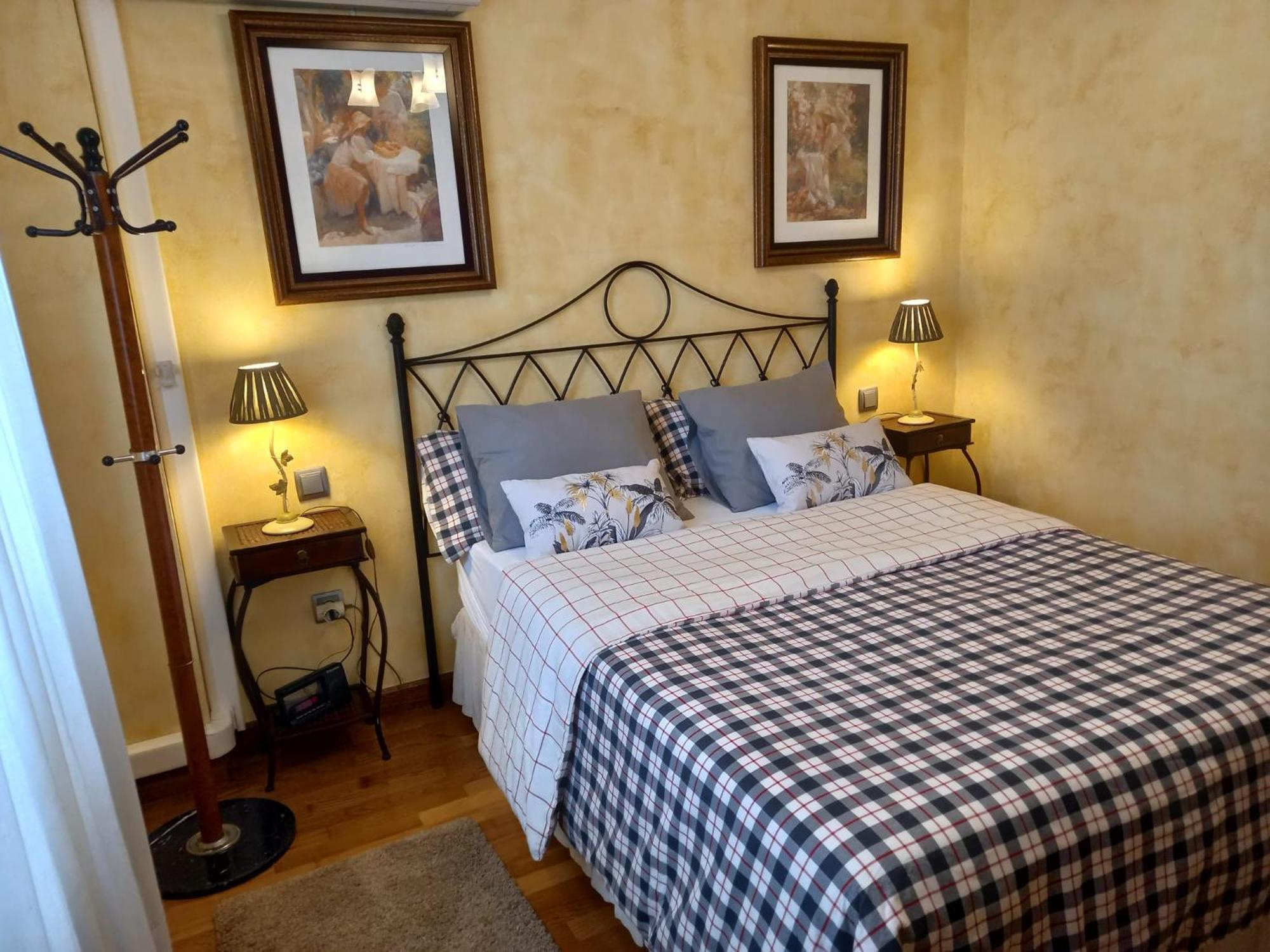 Apartmán Azalea Residencial Torrelavega Exteriér fotografie